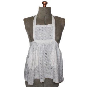 30 White Eyelet Apron